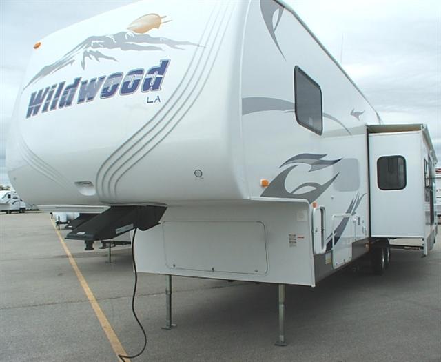 New 2010 Forest River Wildwood La 356RBDS Fifth Wheel For Sale